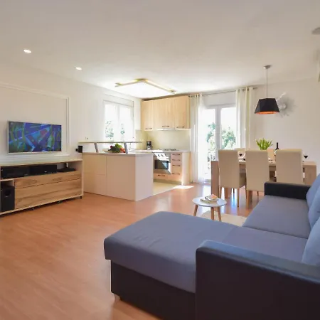 Dalmacia By Interhome Šibenik