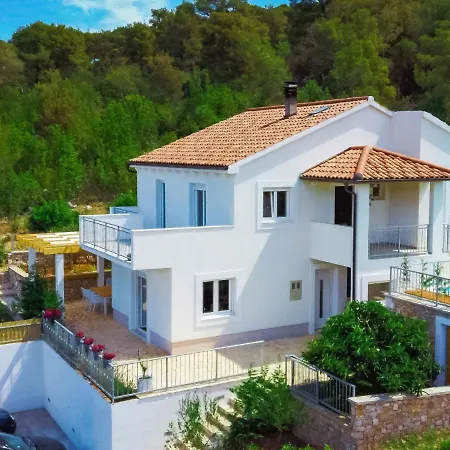 Dalmacia By Interhome *