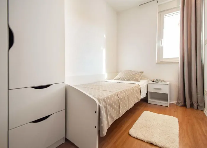 Vakantiehuis Dalmacia By Interhome *